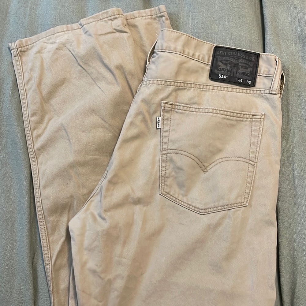 Levi’s 514 Mens Khaki Dress Pants